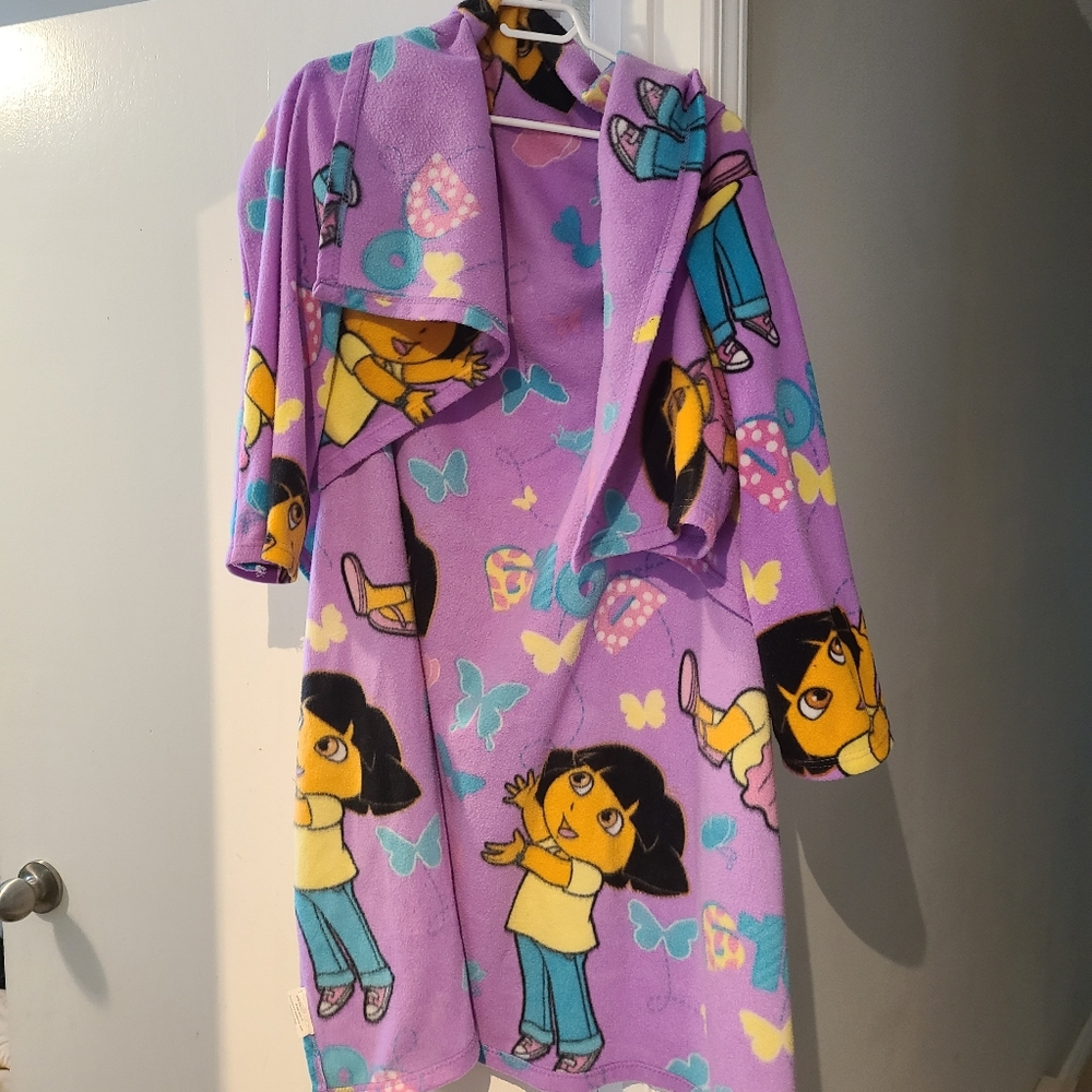 Nickelodeon Dora house coat/ blanket